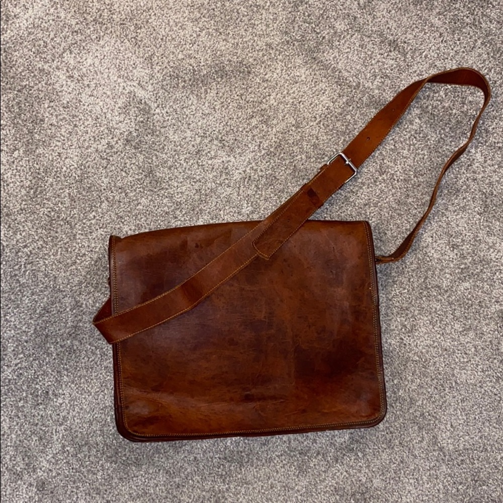 Leather portfolio satchel